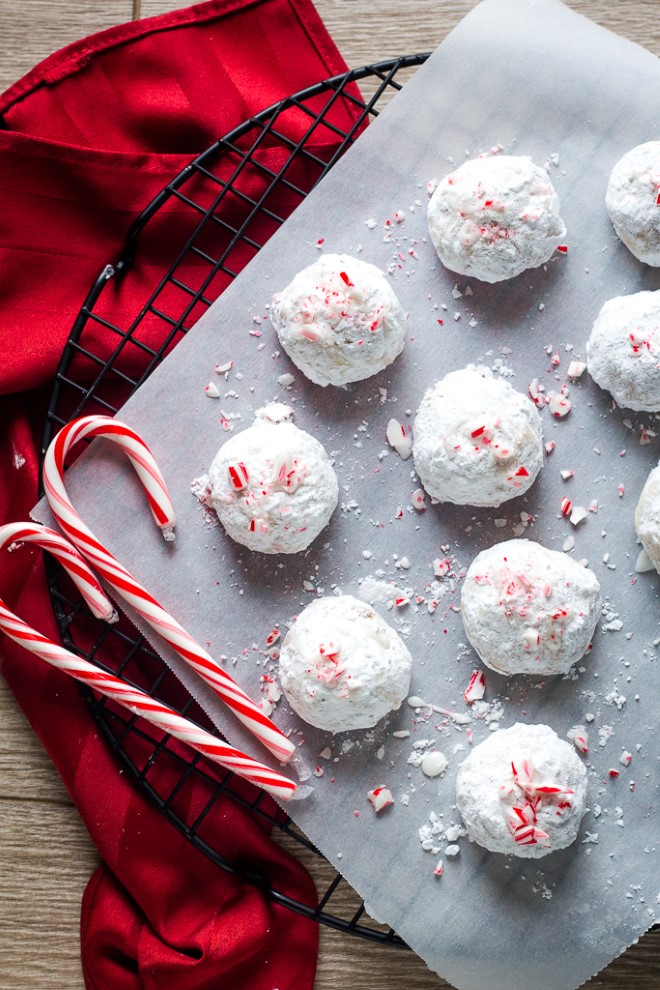 Peppermint Snowball Cookies + more cookies with candy cane pieces ...