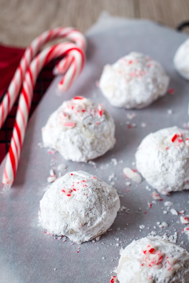 Peppermint Snowball Cookies + more cookies with candy cane pieces ...