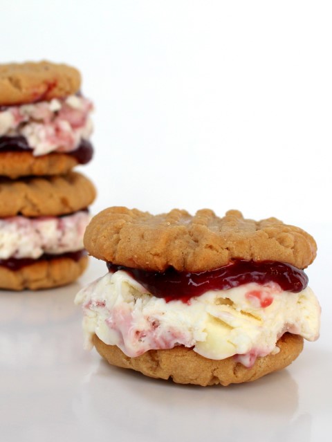 Peanut Butter and Jelly Ice Cream Sandwiches | www.chocolatewithgrace.com | #icecream #peanutbutter #jelly