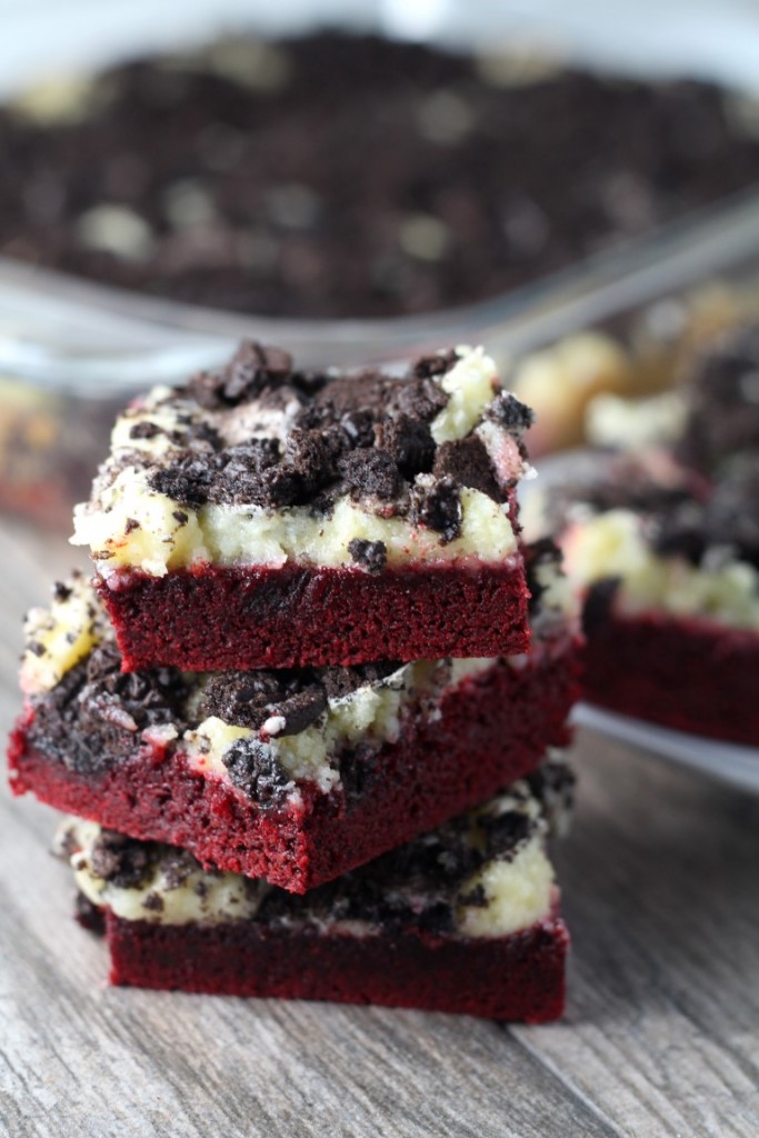 Only 6 ingredients! Gooey Red Velvet Cookies and Cream Bars. made with a cake mix.