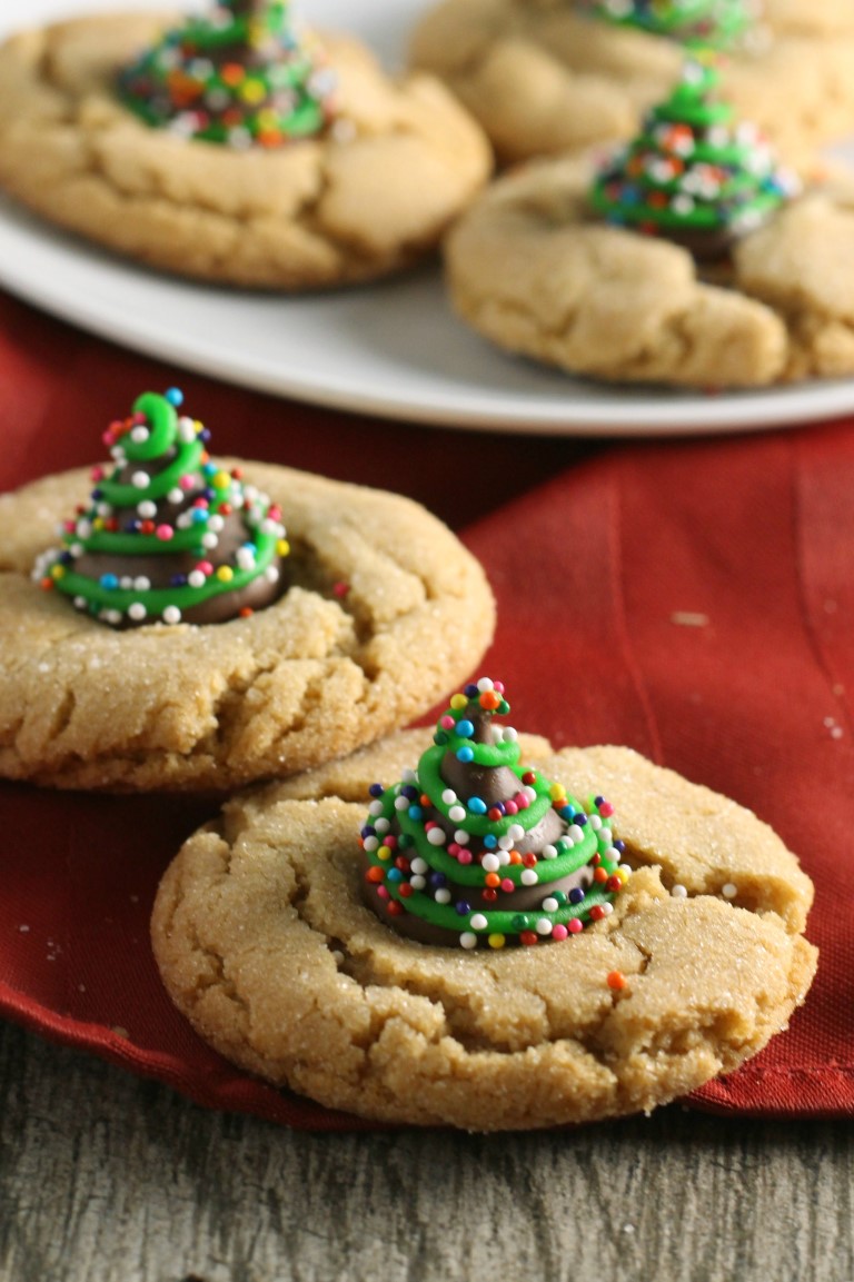 Christmas Peanut Blossom Cookies - Reindeer, Christmas Trees & Santa ...