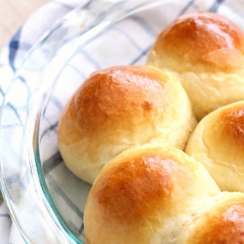 Easy, Buttery Homemade Dinner Rolls can be made ahead and are perfect for Easter, Thanksgiving or Christmas Dinner.