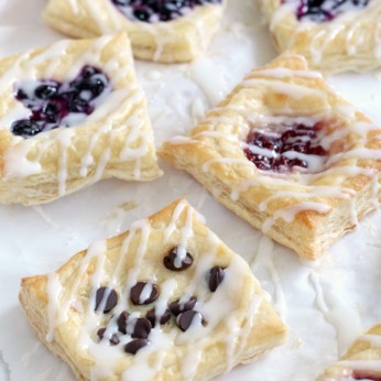Chocolate Chip Cream Cheese Danish recipe made from Puff pastry.anishes made from puff pastry. Try any flavor you want, chocolate, raspberry, blueberry or any fruit you want. Quick and easy Brunch Dessert.