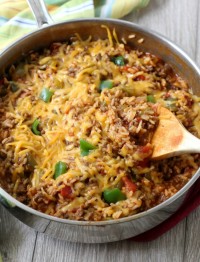 Cheesy One Pot Stuffed Pepper Casserole. An easy weeknight meal made with ground beef and rice.