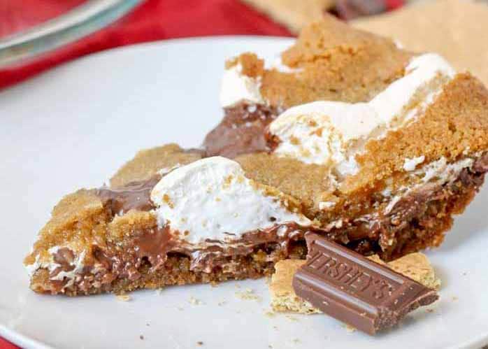 S'mores Cookie Pie 