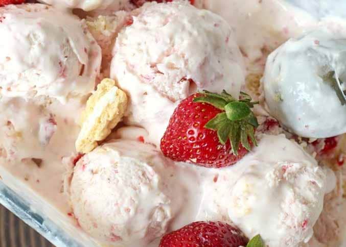 Strawberry Shortcake Ice Cream - no churn recipe