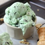 No Churn Mint Chocolate chip ice cream. This easy homemade ice cream takes just 5 ingredients and 10 minutes of hands-on time. It's a perfect summer ice cream treat or for any time of the year for that matter.