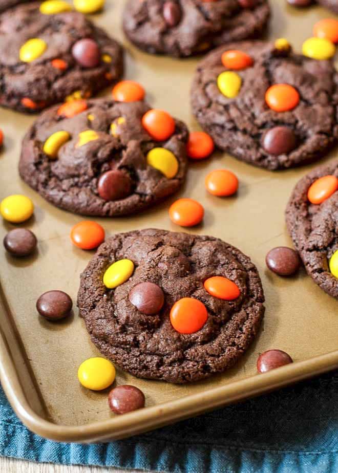 7 Things You Didn't Know About Reese's Pieces—