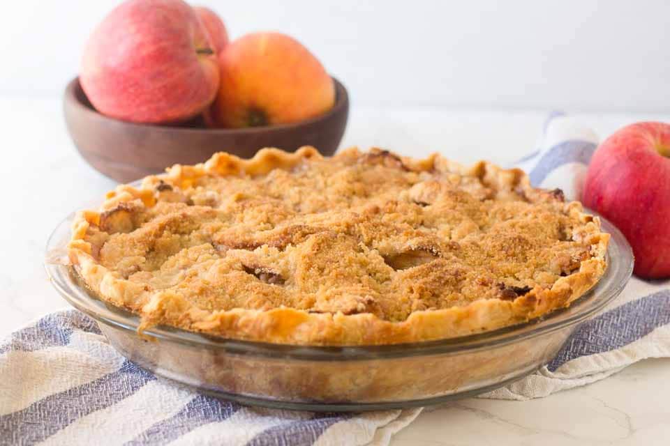 Apple Pie with Streusel Topping