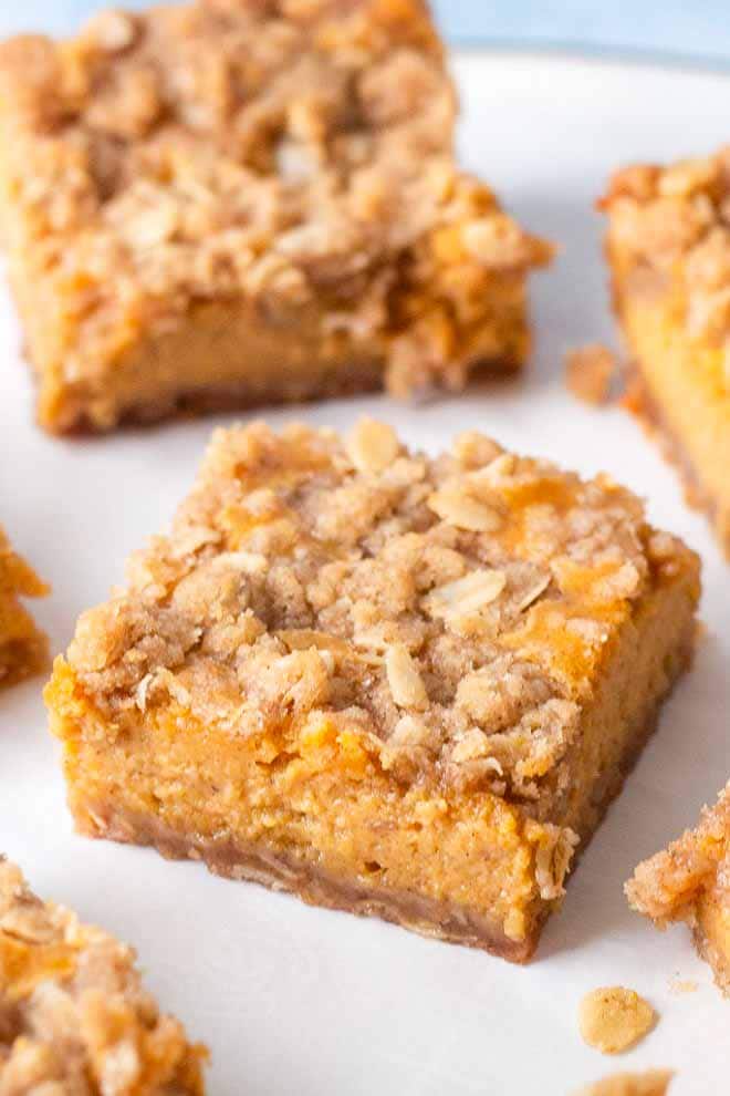 Pumpkin Streusel Bars