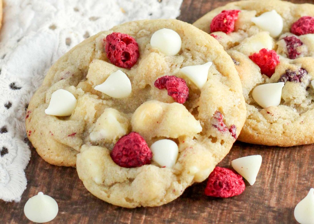 raspberry cookies with white chocolate on lace cloth