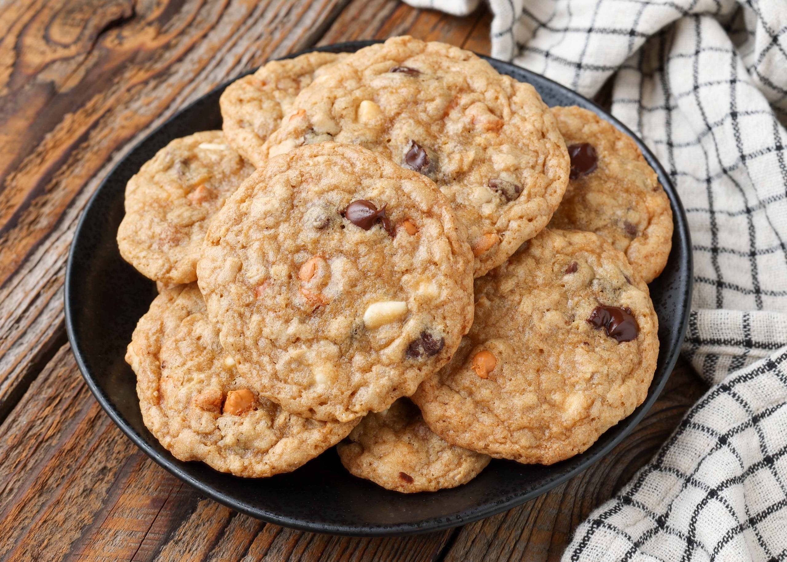 benjamin the baker on Instagram: Butterscotch Chocolate Chip Cookies  (yield: 2 dozen) Butterscotch 4 oz (113g) butter 1/2 c (107g) dark brown  sugar 1 tsp (6g) fine salt 1. Add butter, dark