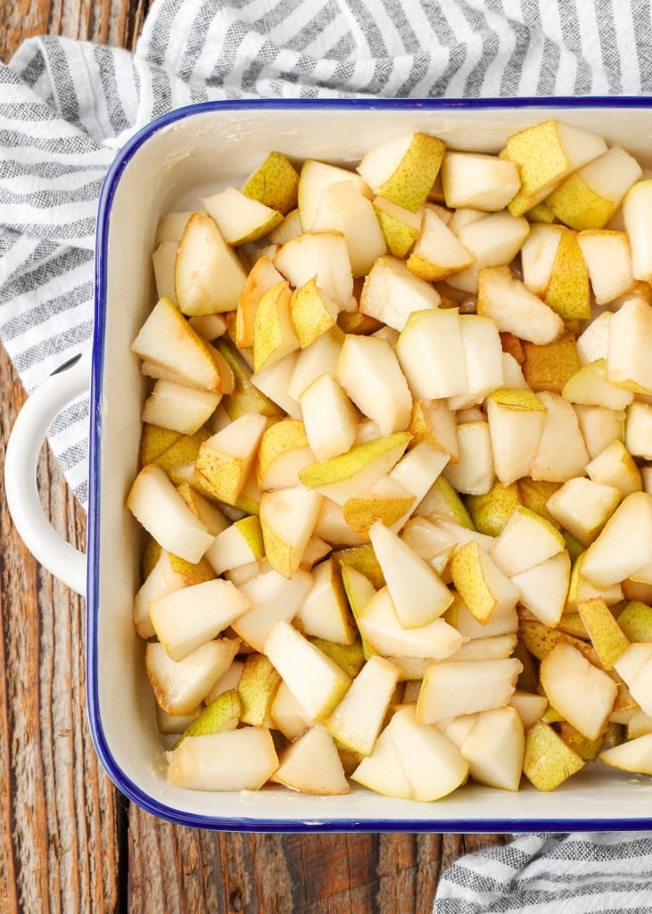 fresh pears in baking dish
