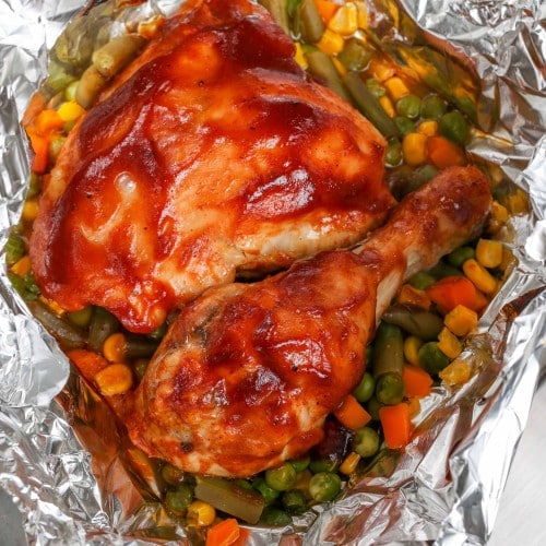 https://chocolatewithgrace.com/wp-content/uploads/2023/09/BBQ-Chicken-Foil-Packets-CWG-10-1-of-1-500x500.jpg
