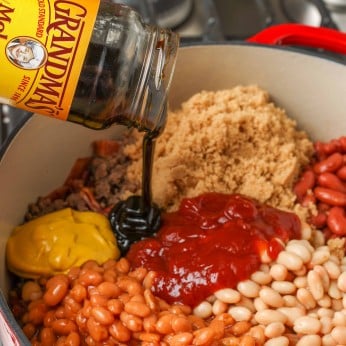 ingredients for baked beans in pot